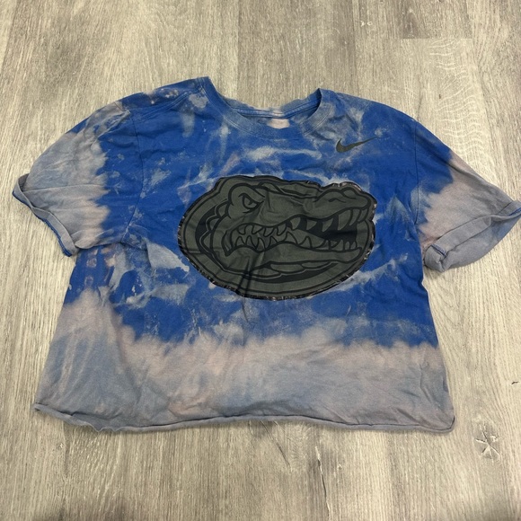 Nike University of Florida Gators Cropped Shirt Size Medium - Picture 1 of 4